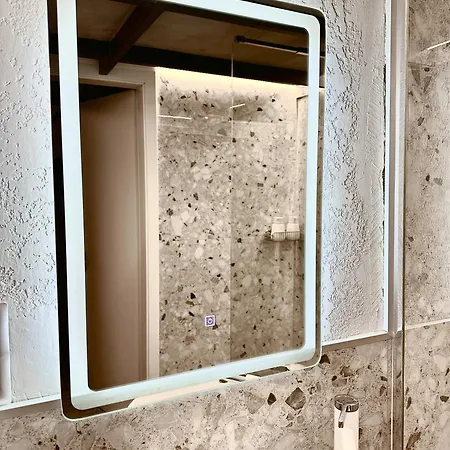 Izabella Downtown Delight Apartment Budapest