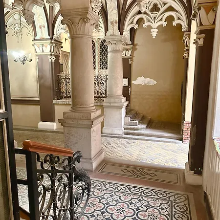 Apartment Izabella Downtown Delight *